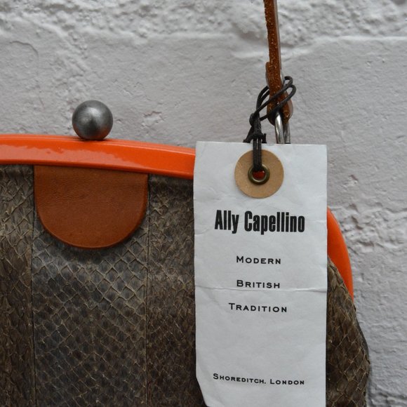 MICHIKO Ally Capellino London Cross Leather Bag - Picture 4 of 9